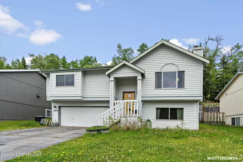 18829 Danny Dr, Eagle River, AK 99577