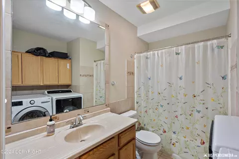 Bath - 18829 Danny Dr, Eagle River, AK 99577 photo 1 of 1