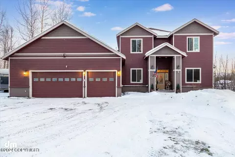 815 S Stamper Dr, Wasilla, AK 99654