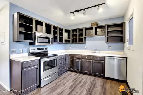 16300 Copper Mountain Cir, Eagle River, AK 99577 photo 14