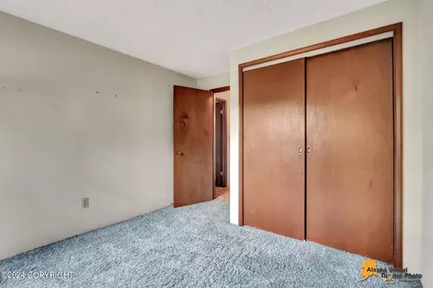 10008 Genora St, Eagle River, AK 99577 photo 16