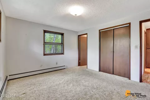 10008 Genora St, Eagle River, AK 99577 photo 12
