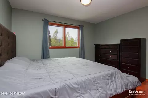 Bedroom - 18633 Third St, Eagle River, AK 99577 photo 3 of 4