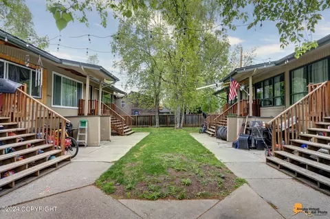 727 W 76th Ave, Anchorage, AK 99518