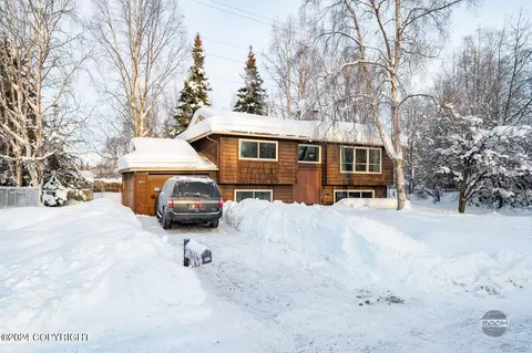 6027 Camden Cir, Anchorage, AK 99504