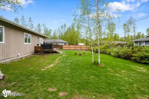 Exterior - 19255 Alma Ave, Chugiak, AK 99567 photo 9 of 17