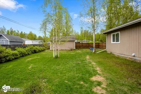 Exterior - 19255 Alma Ave, Chugiak, AK 99567 photo 7 of 17