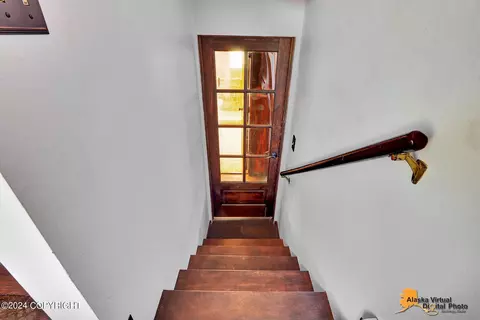Entry Way - 4001 James Dr, Anchorage, AK 99504 photo 1 of 1