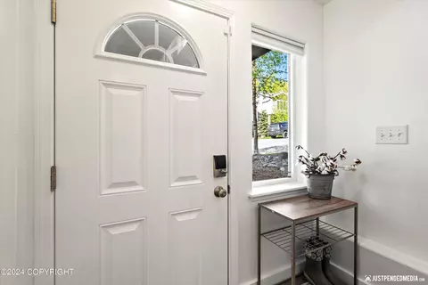Entry Way - 12324 Vista Ridge Loop, Eagle River, AK 99577 photo 2 of 6