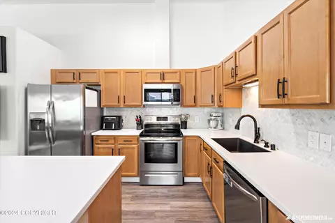 Kitchen - 12324 Vista Ridge Loop, Eagle River, AK 99577 photo 3 of 3