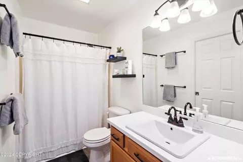 Bath - 12324 Vista Ridge Loop, Eagle River, AK 99577 photo 1 of 3