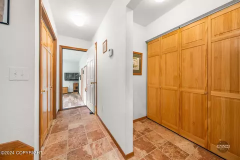 Entry Way - 21707 Oberg Rd, Chugiak, AK 99567 photo 6 of 6