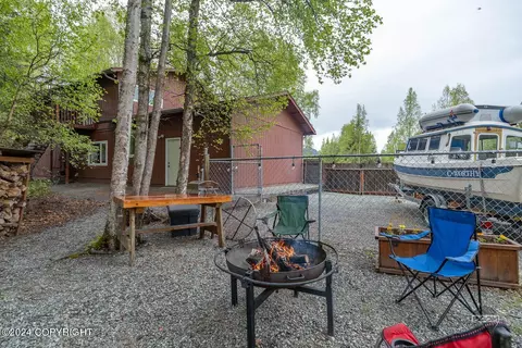 Exterior - 21707 Oberg Rd, Chugiak, AK 99567 photo 20 of 23