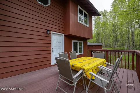 Exterior - 21707 Oberg Rd, Chugiak, AK 99567 photo 8 of 23
