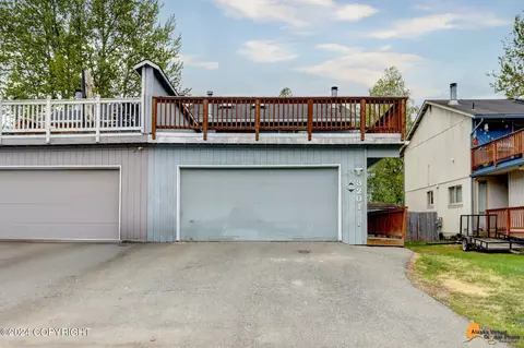 3201 Tayshee Cir, Anchorage, AK 99504