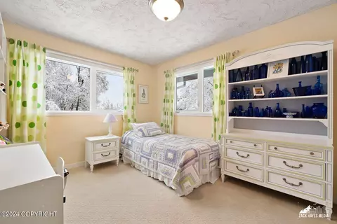 Bedroom - 7080 E Tree Ct, Anchorage, AK 99507 photo 5 of 7