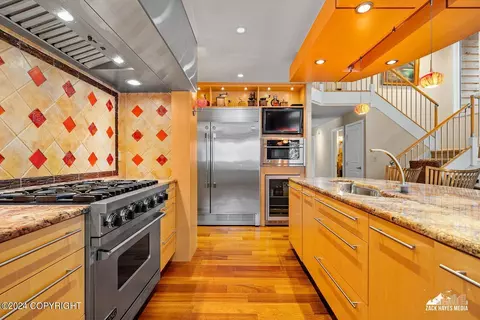 Kitchen - 7080 E Tree Ct, Anchorage, AK 99507 photo 10 of 12