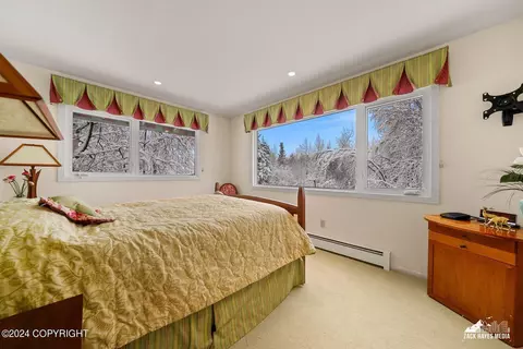 Bedroom - 7080 E Tree Ct, Anchorage, AK 99507 photo 3 of 7