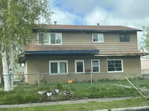 1220 Nelchina St, Anchorage, AK 99501