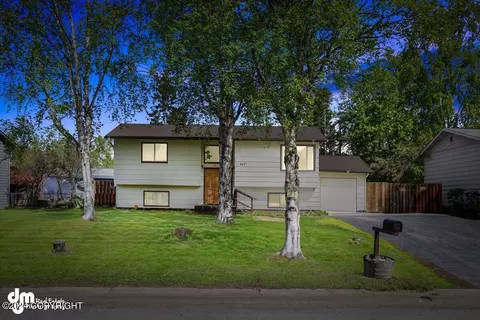 947 W 73rd Ave, Anchorage, AK 99518