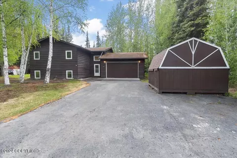 545 Beaver Blvd, North Pole, AK 99705