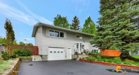 13110 Scottie Ct, Anchorage, AK 99515
