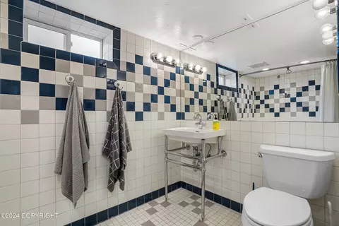 1333 E 9th Ave, Anchorage, AK 99501 photo 37