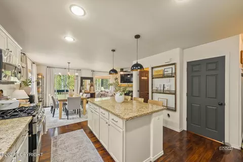 20615 Mountain Vista Dr, Eagle River, AK 99577 photo 10