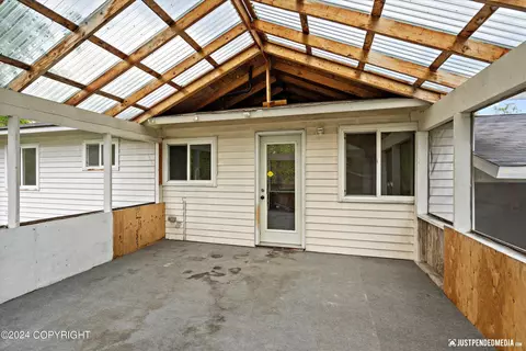 Exterior - 17916 Baronoff Ave, Eagle River, AK 99577 photo 2 of 8