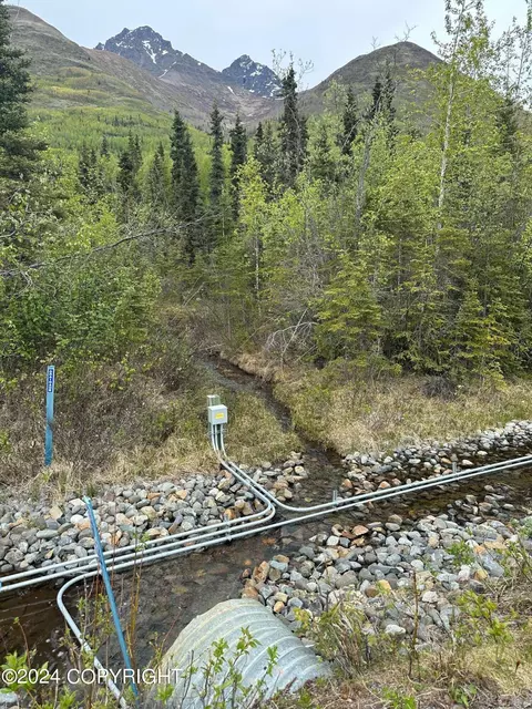 38145 Raymond Ave, Chugiak, AK 99567 photo 3