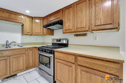 Kitchen - 18744 S Kanaga Loop, Eagle River, AK 99577 photo 3 of 6