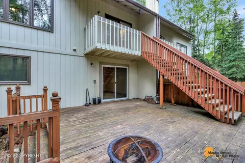 Exterior - 18744 S Kanaga Loop, Eagle River, AK 99577 photo 3 of 6