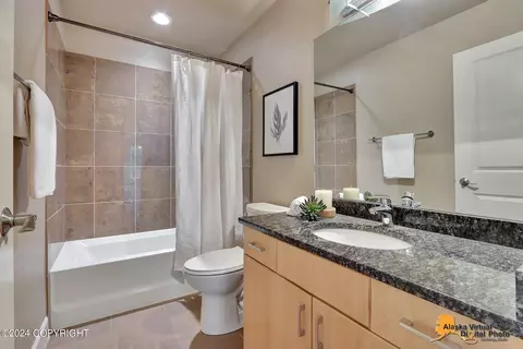 1001 E St # 2, Anchorage, AK 99501 photo 22