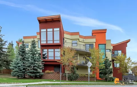 1001 E St # 2, Anchorage, AK 99501 photo 2