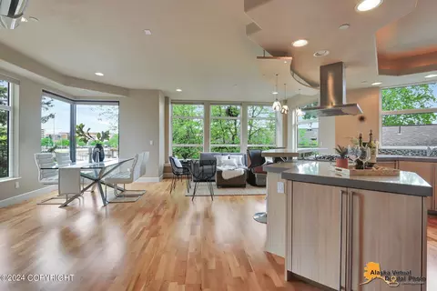 1001 E St # 2, Anchorage, AK 99501 photo 12