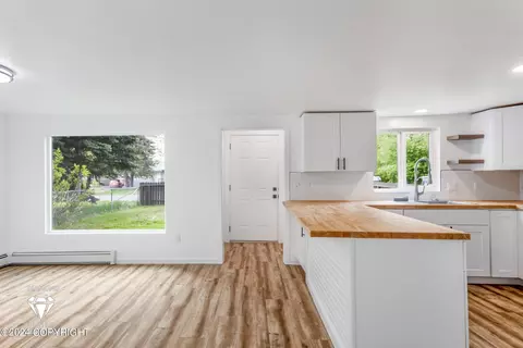 6801 E 11th Ave, Anchorage, AK 99504 photo 11