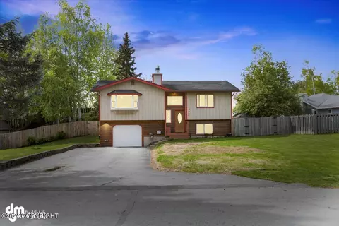 17727 Sanctuary Dr, Eagle River, AK 99577