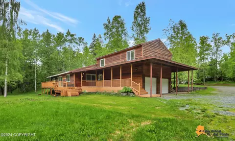 20903 Chickadee St, Chugiak, AK 99567 photo 2