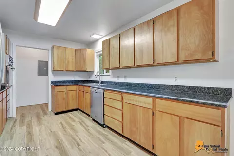 20903 Chickadee St, Chugiak, AK 99567 photo 24