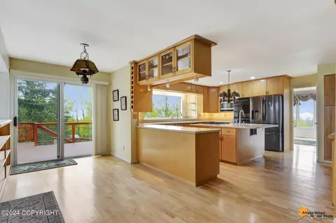 Kitchen - 10050 Prospect Dr, Anchorage, AK 99507 photo 5 of 7