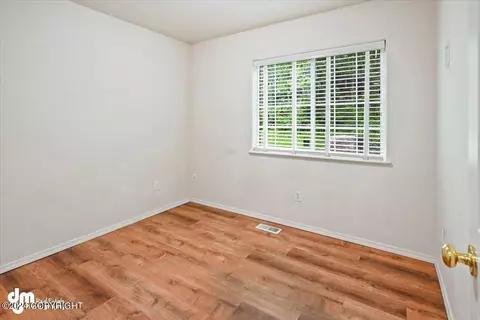 5701 Sapphire Loop, Anchorage, AK 99504 photo 20