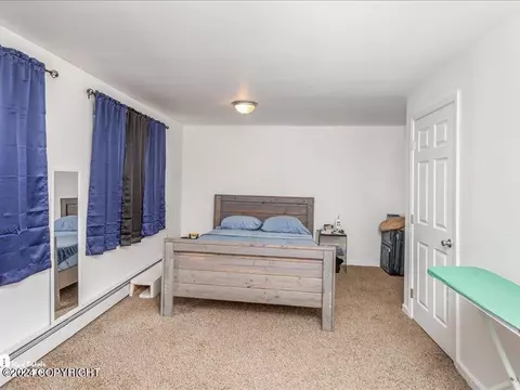 Bedroom - 2002 E 37th Ave, Anchorage, AK 99508 photo 5 of 7
