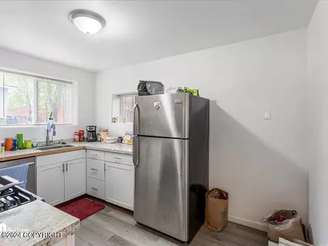 Kitchen - 2002 E 37th Ave, Anchorage, AK 99508 photo 6 of 10