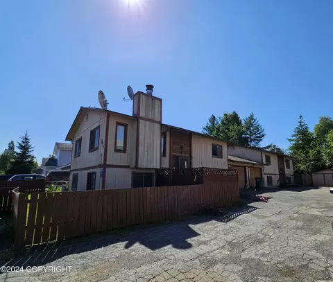 8050 Medellin Cir, Anchorage, AK 99507