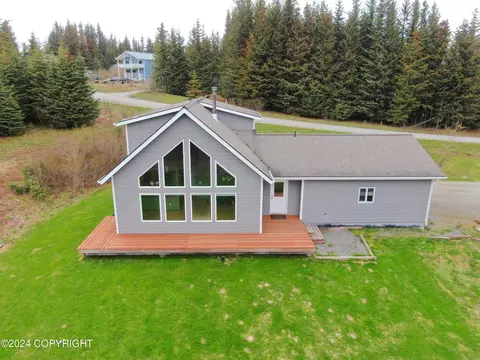 131 Cozy Cove Dr, Homer, AK 99603