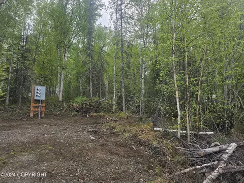 8960 W Emil Dr, Wasilla, AK 99623