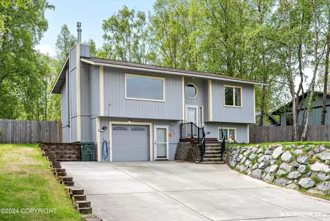 1920 Jarvis Ave, Anchorage, AK 99515