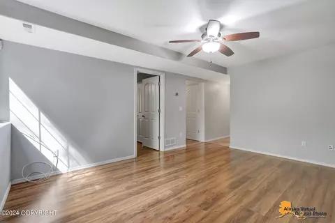 Living - 20113 Highland Ridge Dr, Eagle River, AK 99577 photo 2 of 8