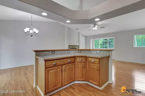 Kitchen - 20113 Highland Ridge Dr, Eagle River, AK 99577 photo 5 of 7