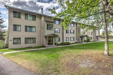 355 Donna Dr # 5, Anchorage, AK 99504